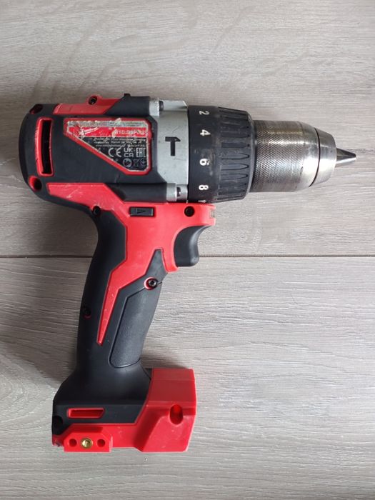 Set scule profesionale Milwaukee 18V
