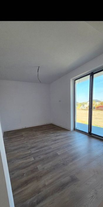 Vila tip duplex-finisajele premium si elementele de lux