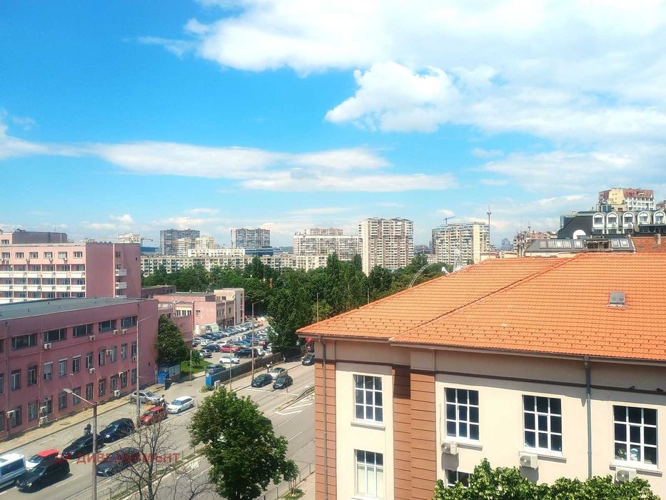 Дава се под наем Едностаен апартамент в София, Център - 31 кв.м за 407.49 € - Снимка #6