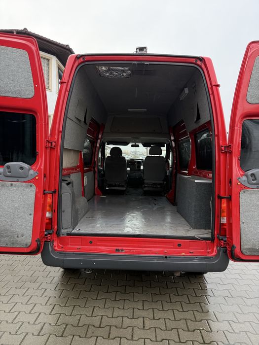 Ford Transit // 108,000km