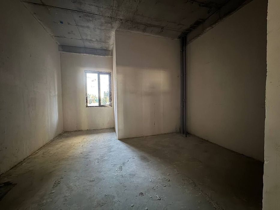 Аренда помещения в Imperial club city 
Алайский рынок 372 м²