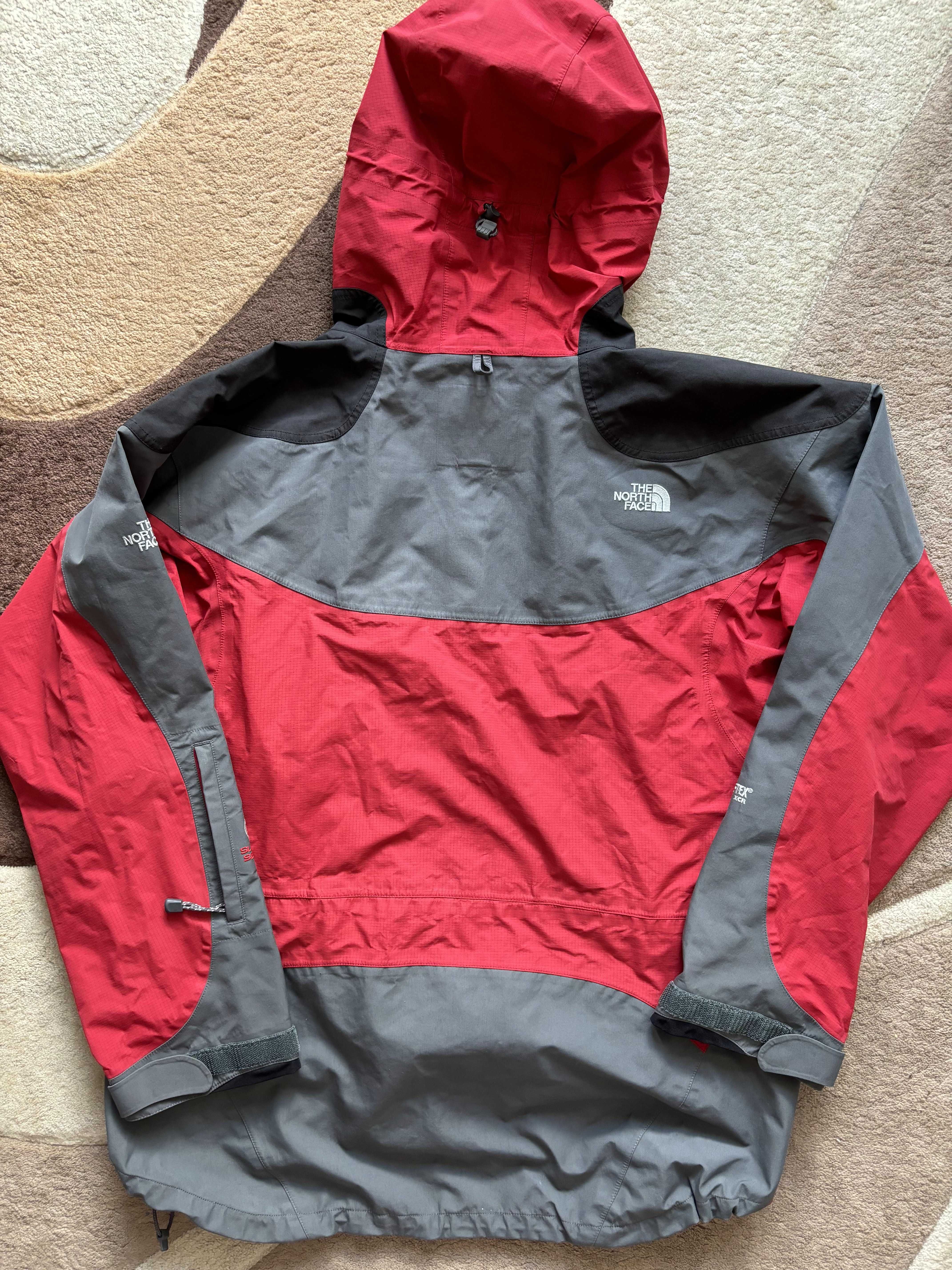 Geaca Munte TNF The North Face Summit Series Gorpcore Marime XXL