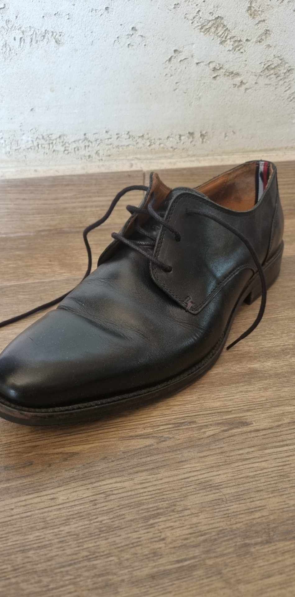 Tommy Hilfiger официални мъжки обувки 43