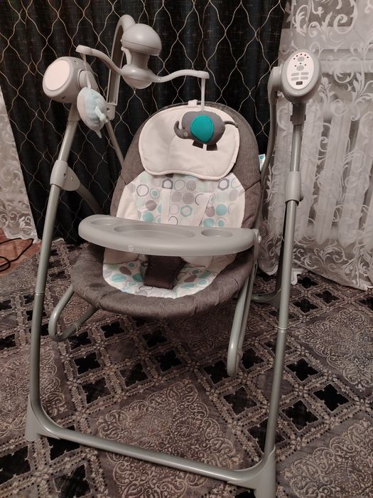 Продам шезлонг электрокачелю +подарок стерилизатор на 2 бутылочки