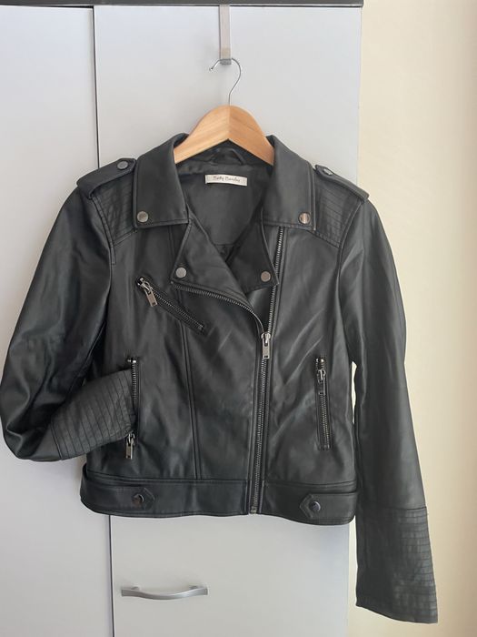 Байкър черно яке Betty Barclay