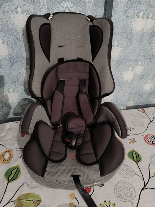 Автокресло. Недорого