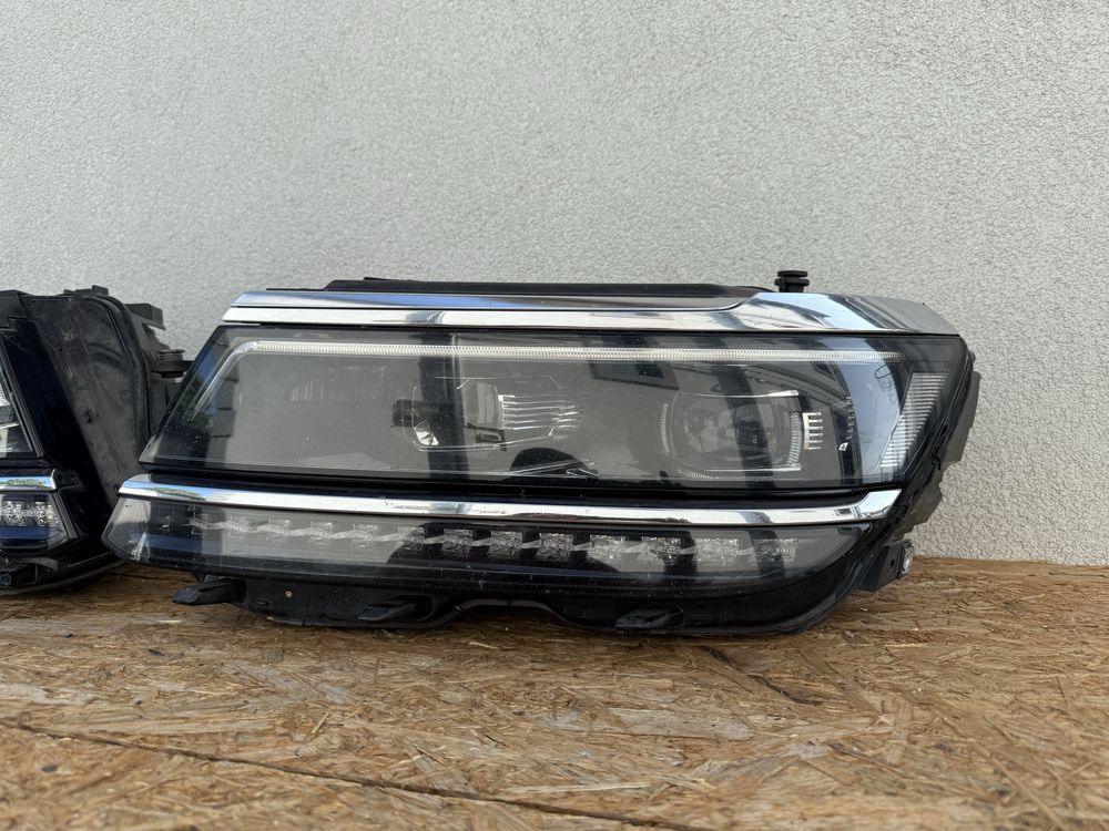SET Far stanga dreapta VW Tiguan 2 Full LED Originale Europa