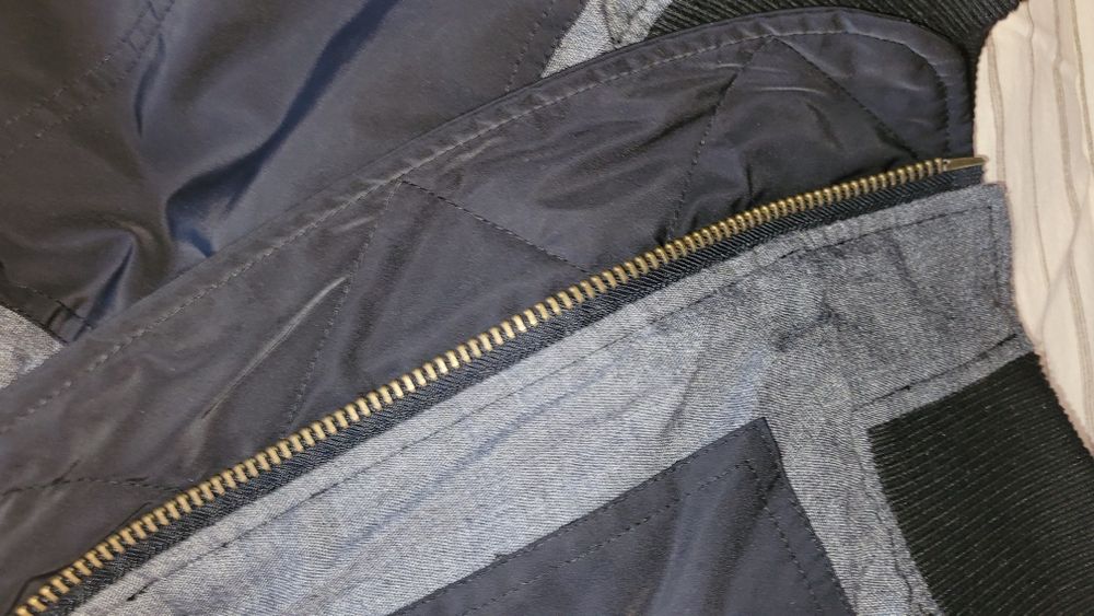Geaca baieti marca AVIATOR pt 10/12 ani