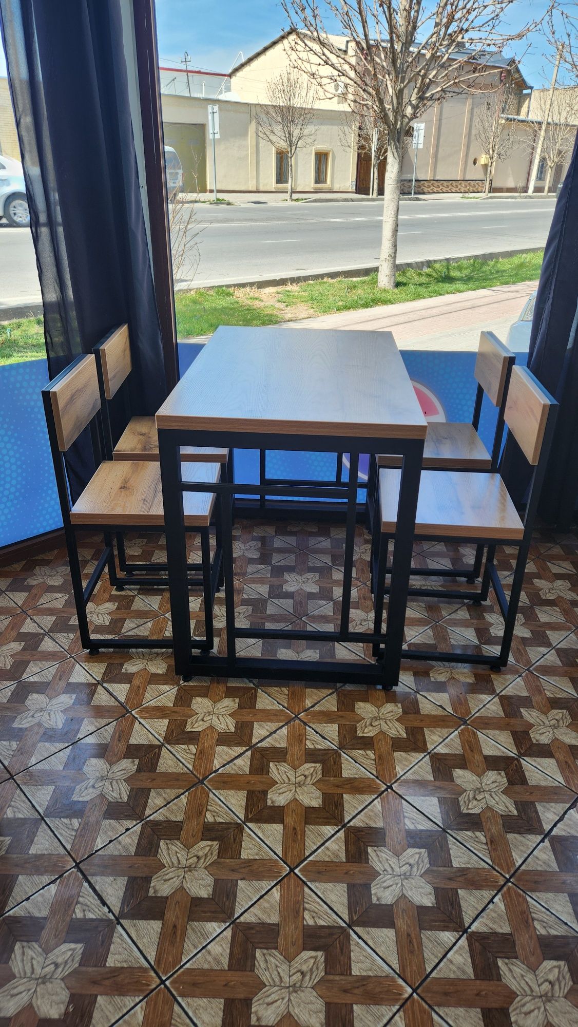 Столы/Барный стол/барные стулья/перегородки/стеллажи/
