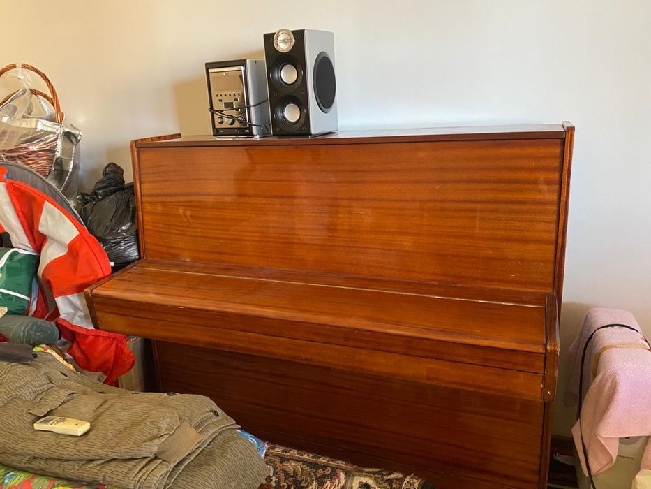 Пролдам пианино Беларусь.