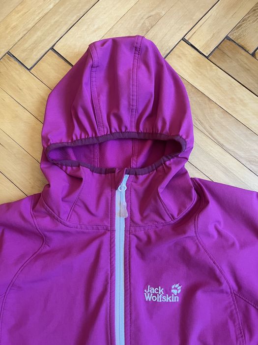 Geaca jack wolfskin femei roz