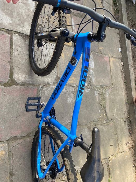 Vând bicicleta Devron