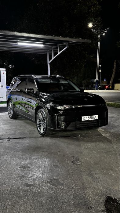 C 16 сотидади хеч кандай айби йук  гибрит 200 электир 900 бинзин тоза