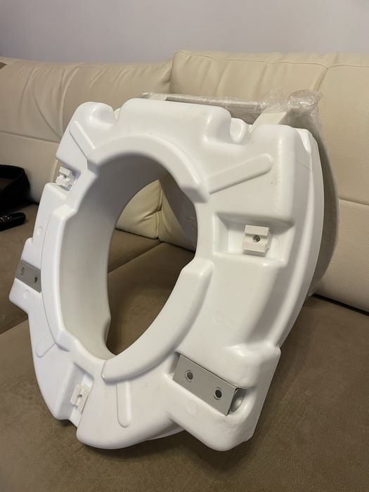 Inaltator wc cu capac 10cm/fara sistemul dee prindre pe vas