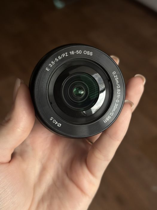 Объектив Sony 16-50mm f/3.5-5.6 SELP1650