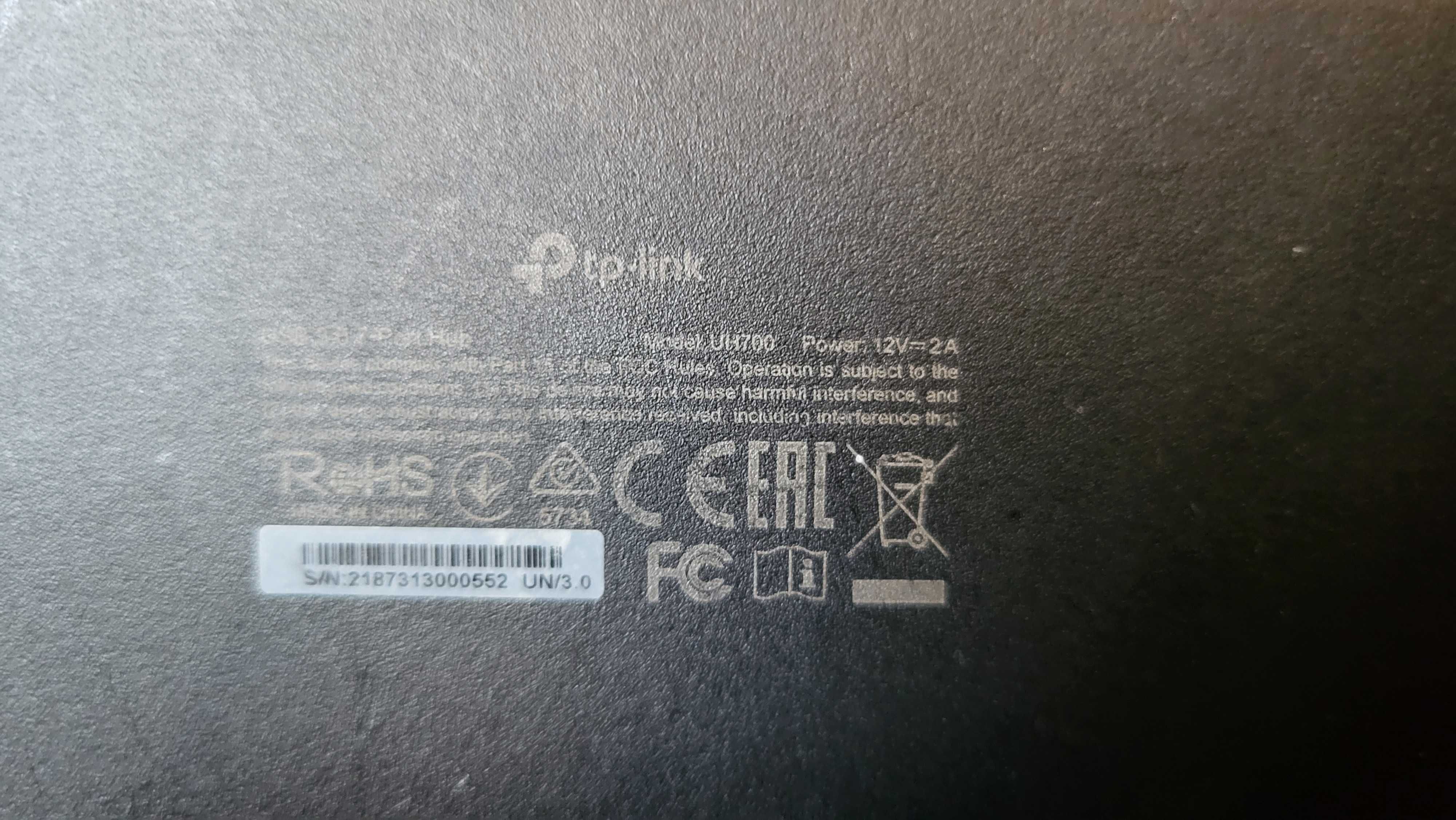 TP-LINK Hub USB UH700, 7 porturi, USB 3.0,  Negru