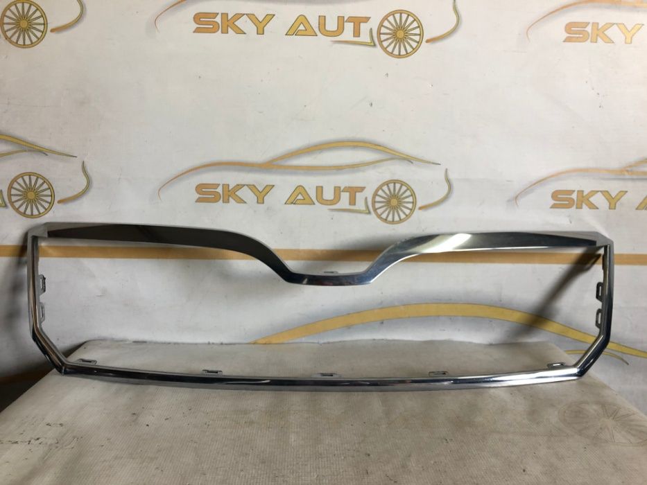 Orament crom grila radiator Skoda Superb dupa 2013 cod 3T0853607B