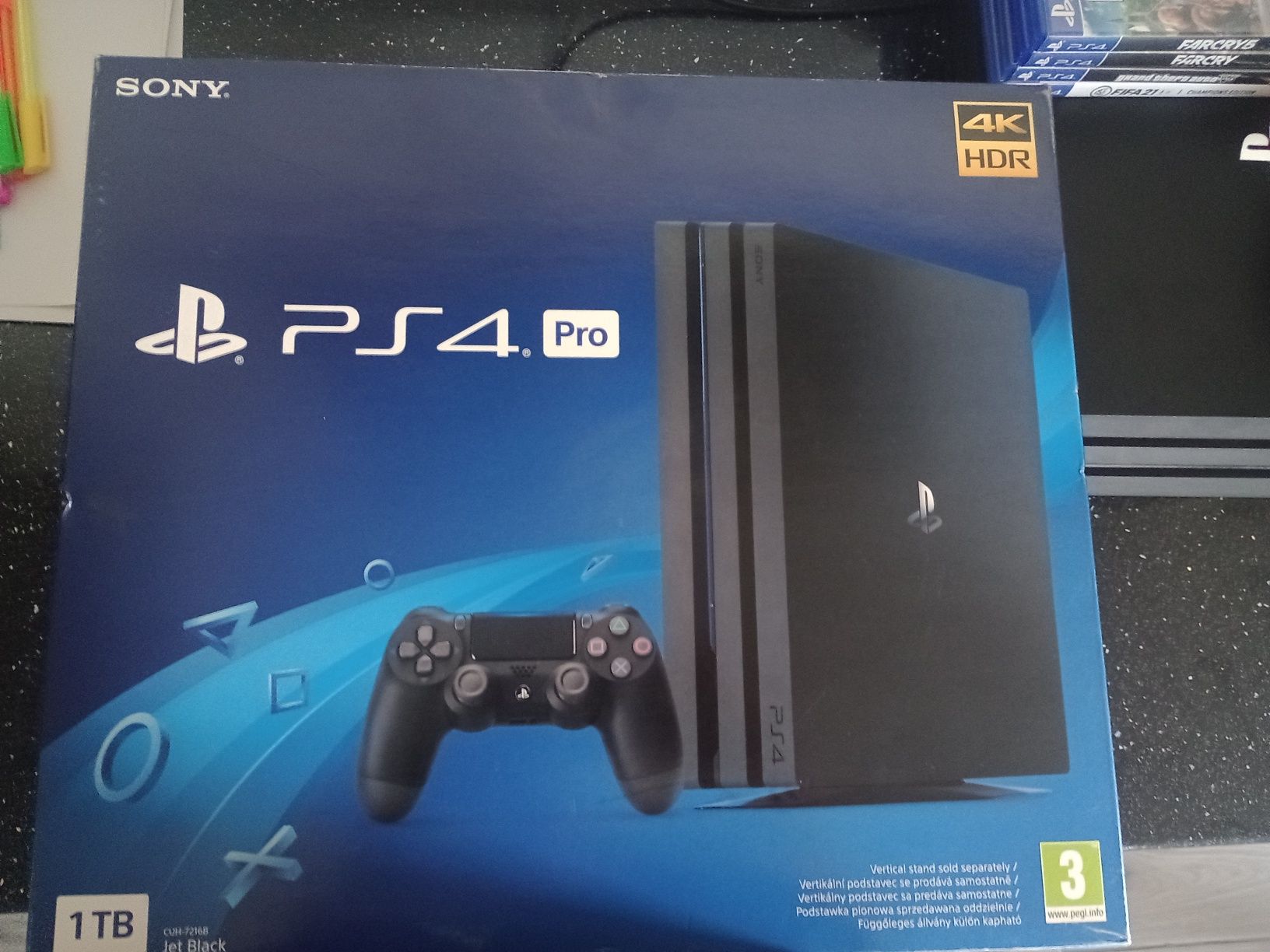 PlayStation 4 Pro 1Tb + 4 jocuri