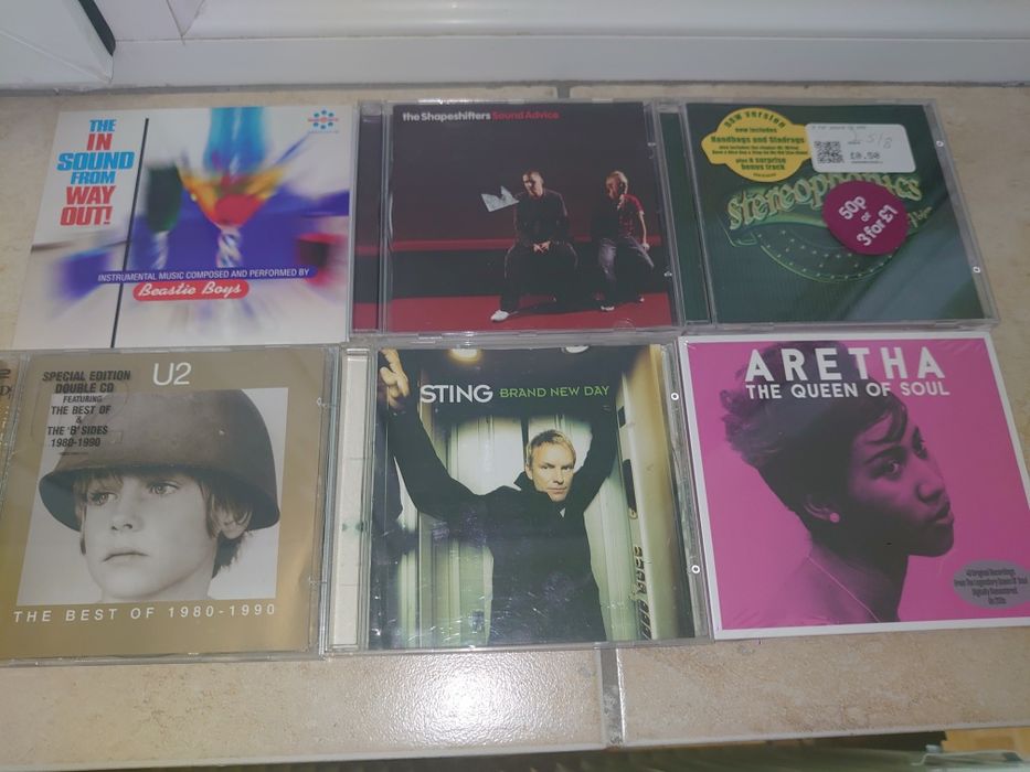 CD uri și casete originale, muzica electronică, rock, pop