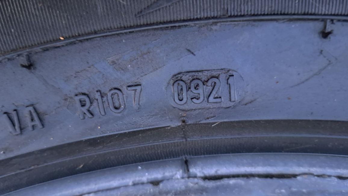 Всесезонни гуми 265 60 18 Pirelli