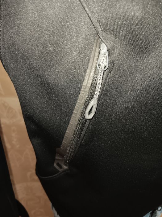 Bluza Softshell de barbat,marime M.