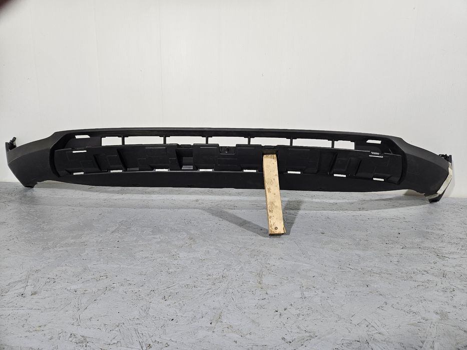 Предна броня VOLVO XC40 2017- Спойлер дифузьор