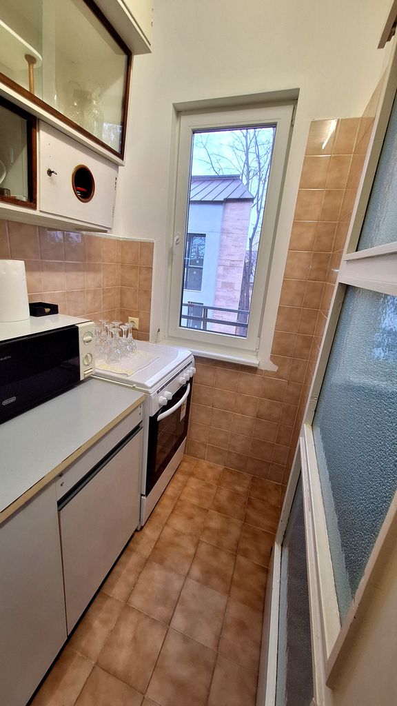 Продава се Двустаен апартамент в Варна, Гръцка махала - 78 кв.м за 3577 €/кв.м - Снимка #2