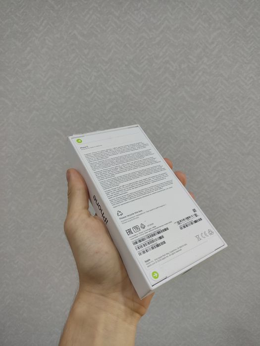 iPhone 13 / 128Gb / Запечатанный
