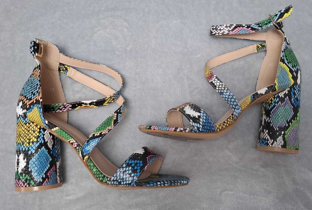 Sandale deosebite, multicolore, cu toc inalt gros, Zapatos, 40-41