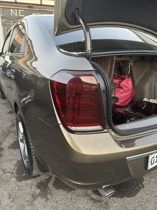 Продам песочные фары на Cobalt