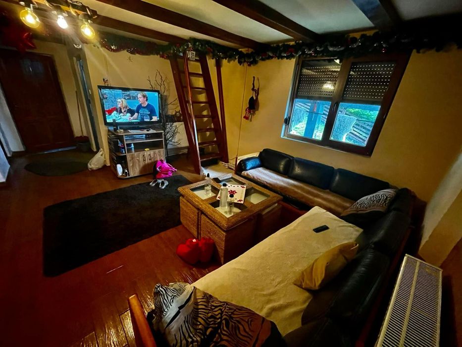 Cabana in statiunea parang