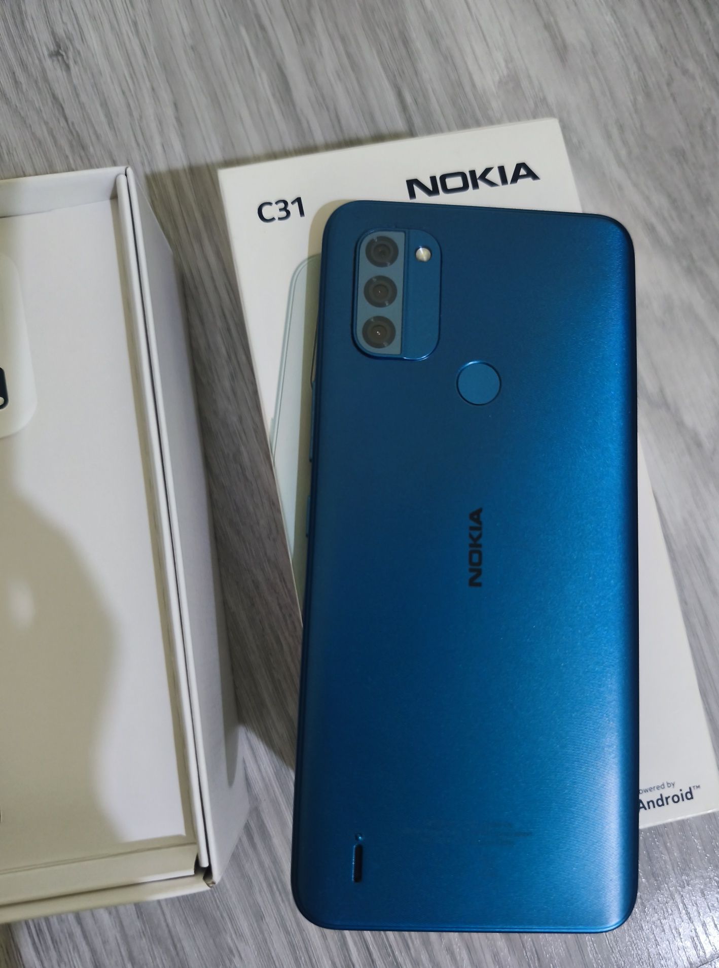 Gsm  "Nokia" C31