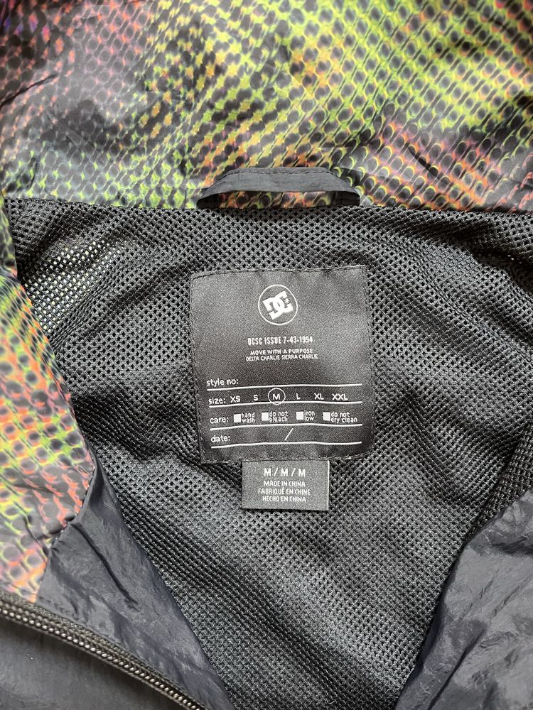 DC Shoes,Nike преходни якета размер M-L