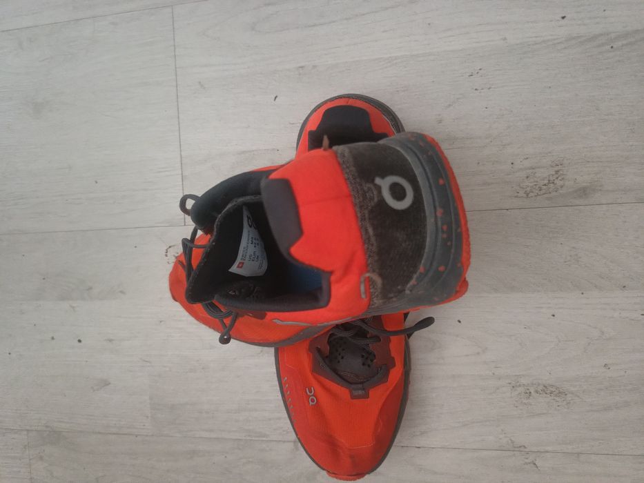 On cloud mărimea 42,5