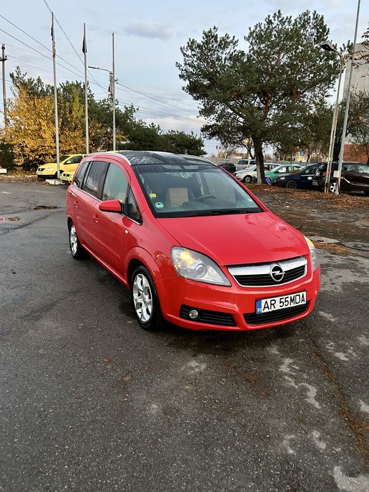 Opel Zafira B 1.9 CDTI 150 cp