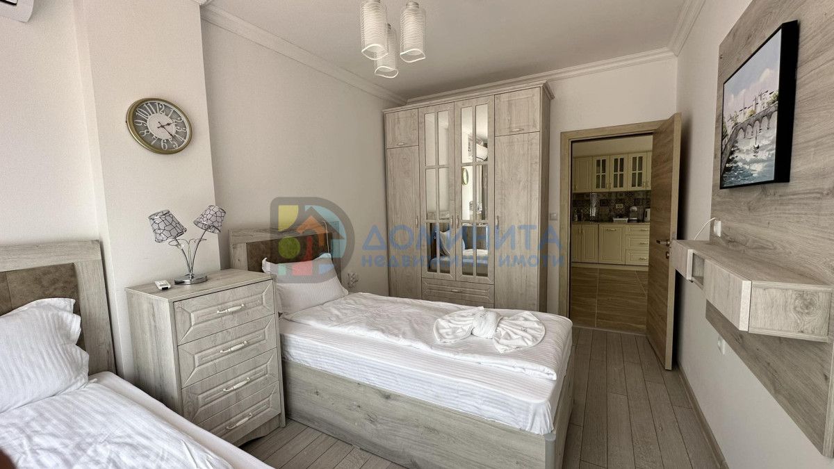 Продава се Тристаен апартамент в Приморско - 89 кв.м за 1686 €/кв.м - Снимка #6