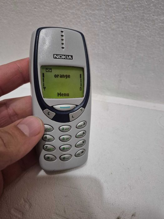 Nokia 3330  in stare buna