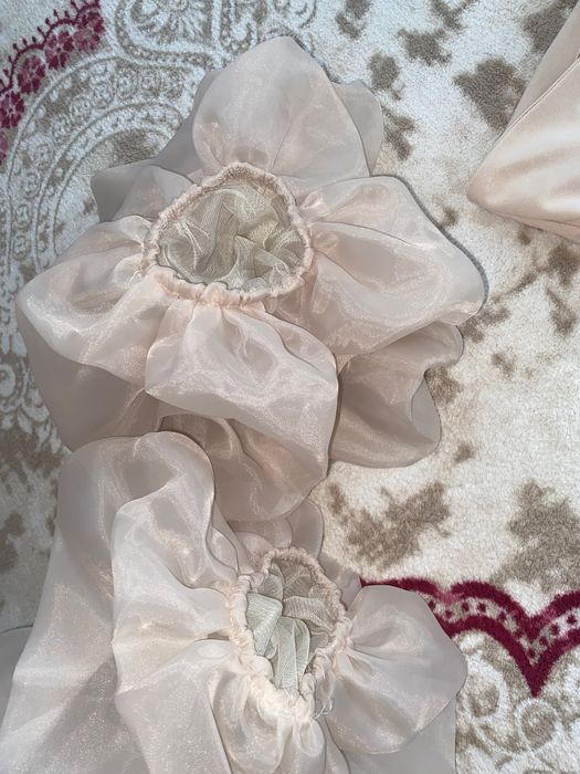 Продавам официлна рокля