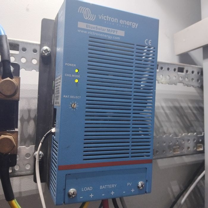 Controller MPPT victron