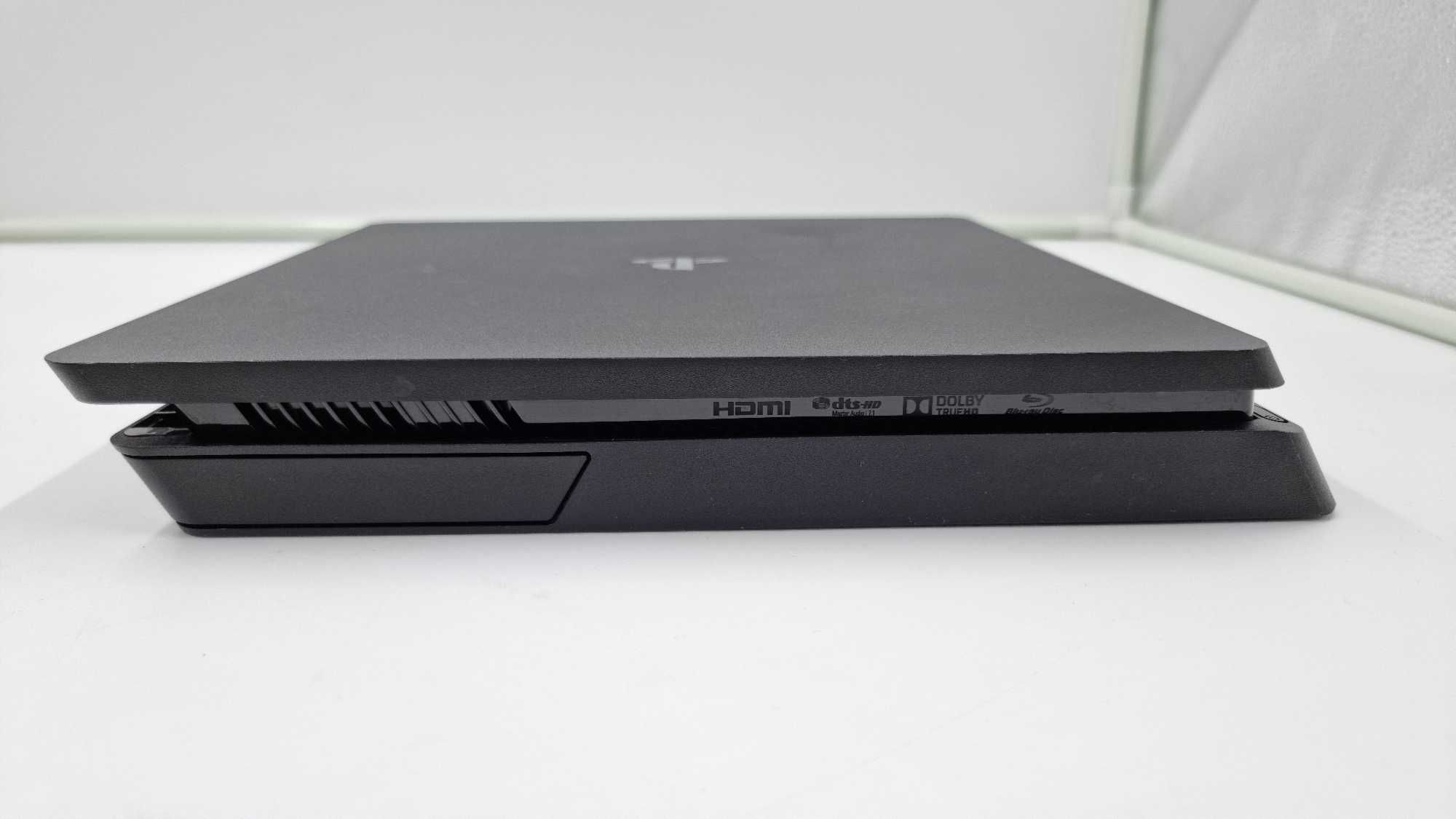 Amanet Club Caro Consola Gaming Playstation 4 Slim