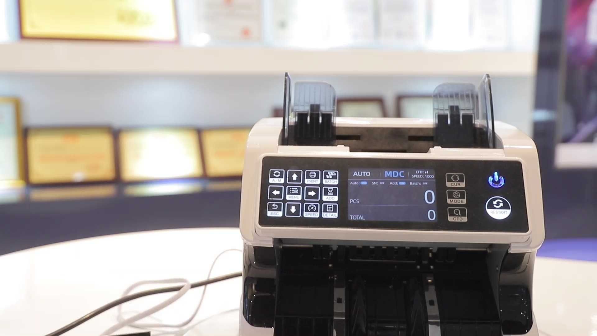 Машинка для счета денег AL-920 фальшивку определяет
