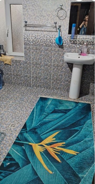 Бектемир р.Фуд Сити томонда 3 хонали  ховли ижарага берилади