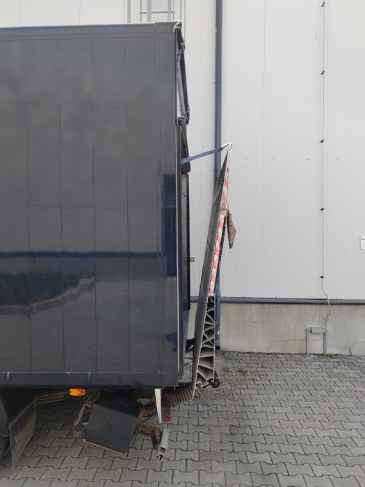 Mercedes Benz Sprinter 413