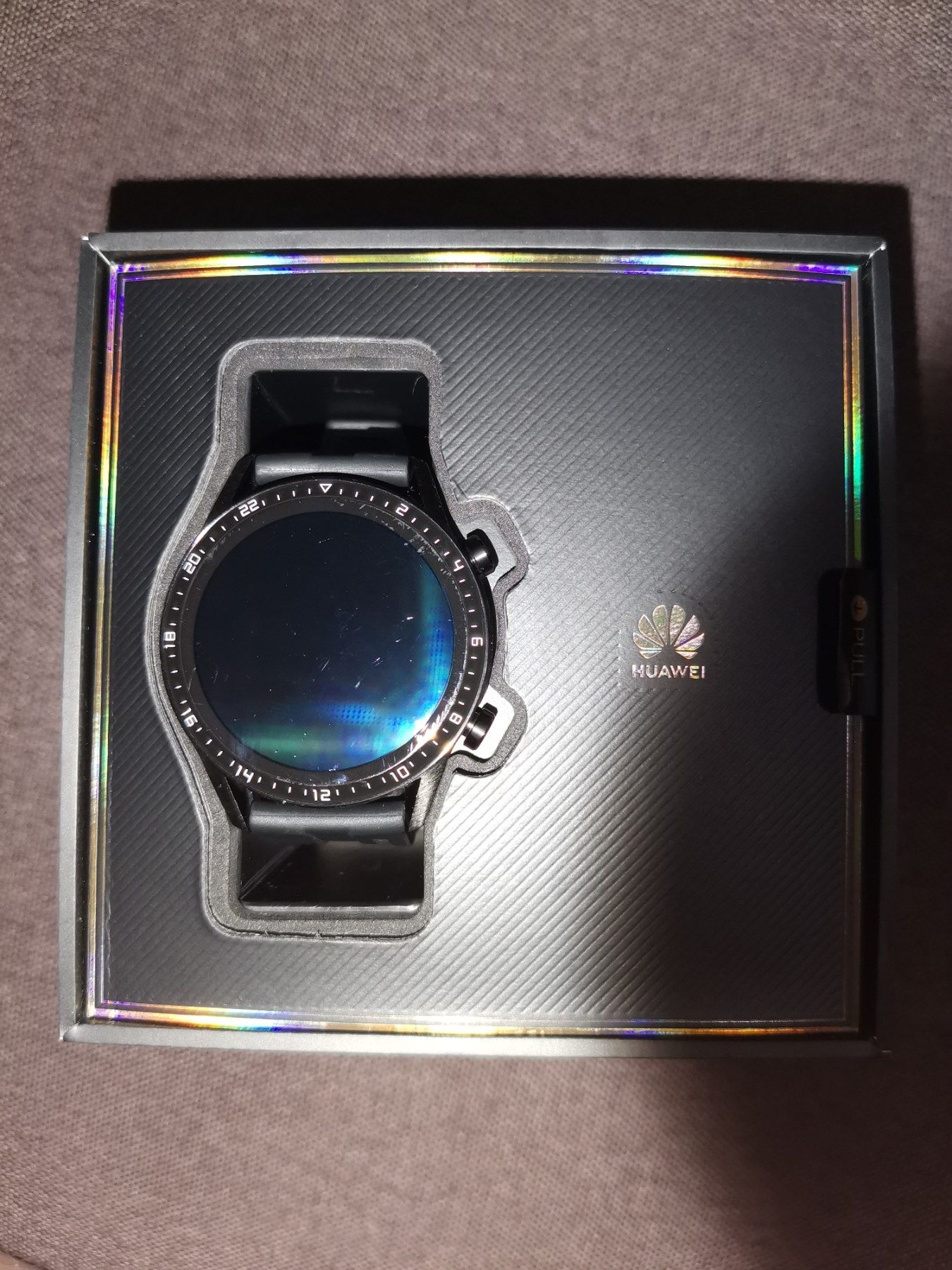 Смарт часовници Honor и Huawei GT 2