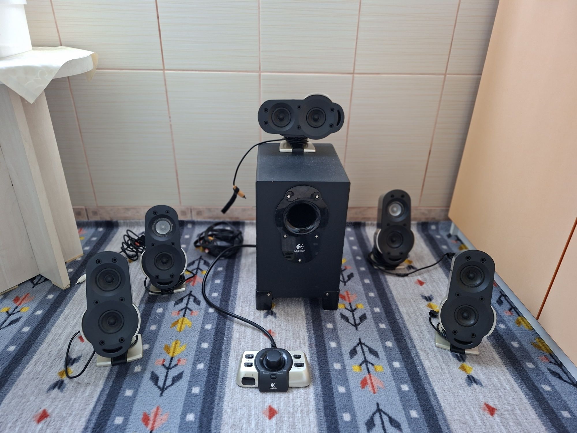 Sistem Logitech G51 Surround Sound 5.1 Speaker System