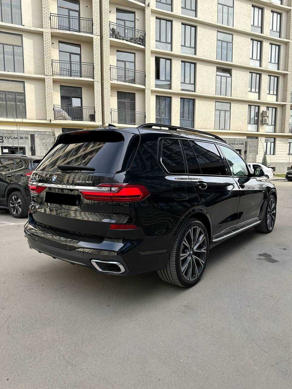 BMW X7 xDrive40i
Ishlab chiqarilgan yili: 2019