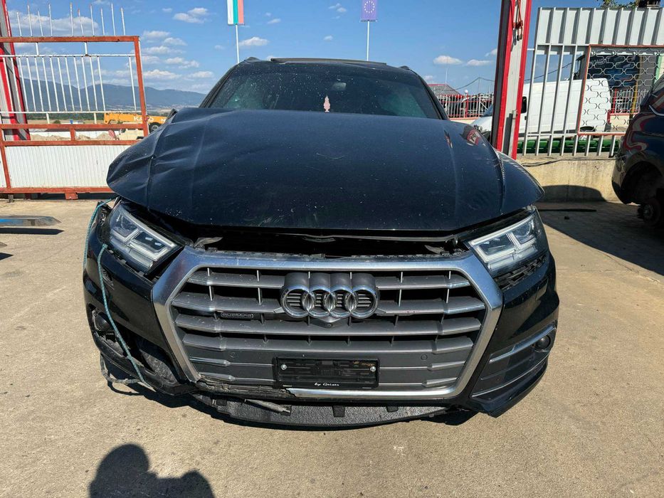 Ауди Q5 2.0 бензин