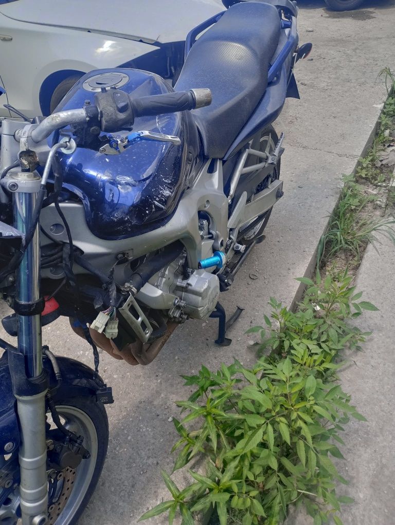 Piese motocicleta Yamaha Fz6 Fazer piese de schimb dezmembrare moto
