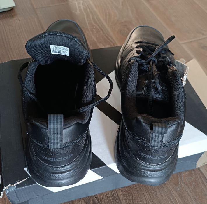 Мъжки маратонки Adidas 48 размер