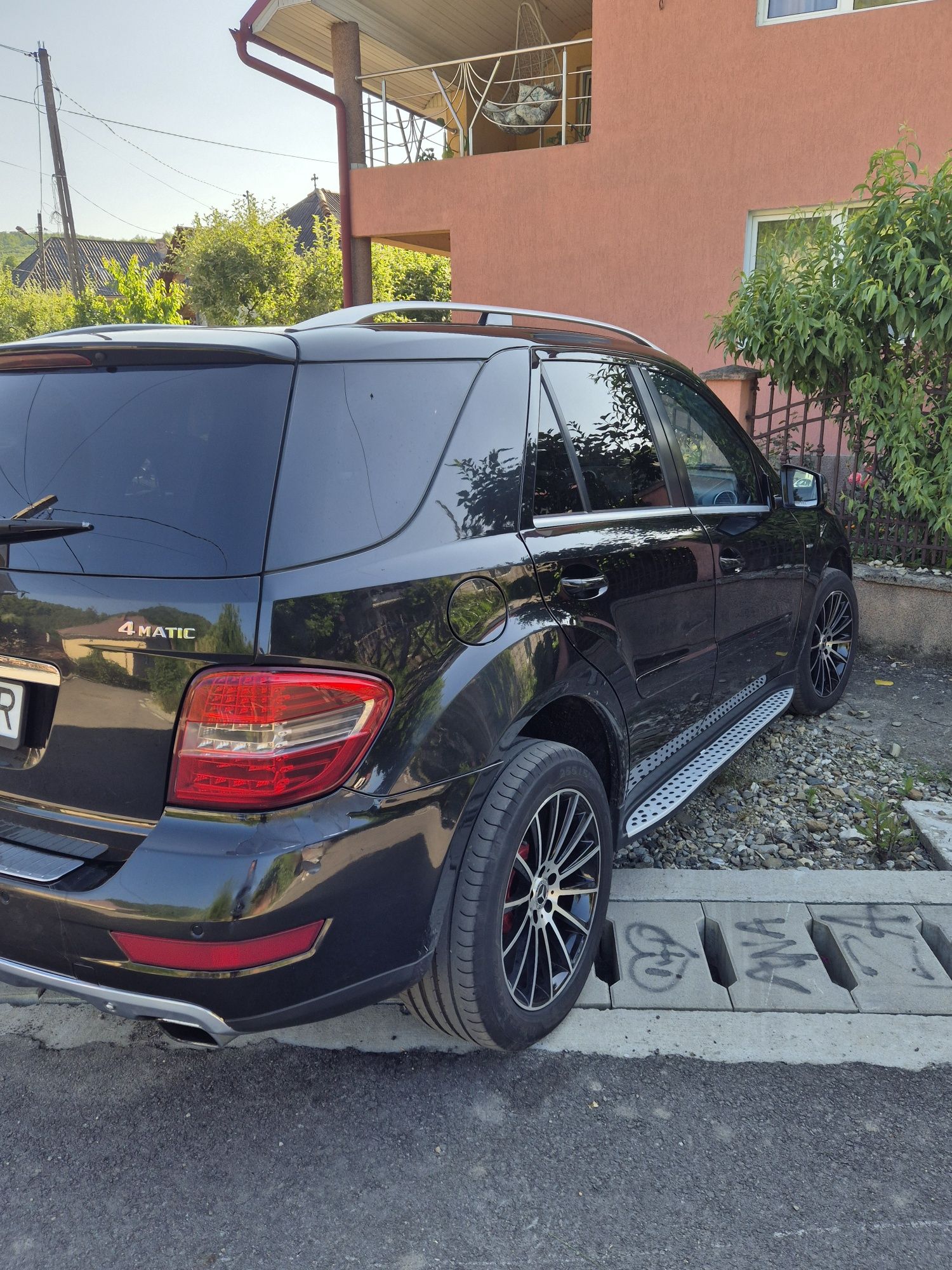 Mercedes ML 300 Grand